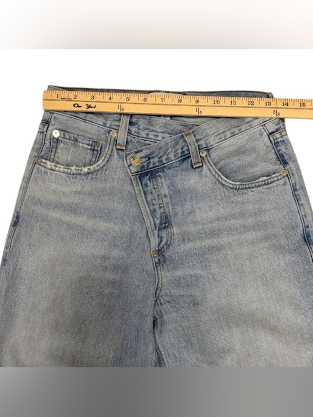AGOLDE Criss Cross Jean in Suburbia Size 24 - Picture 8 of 11